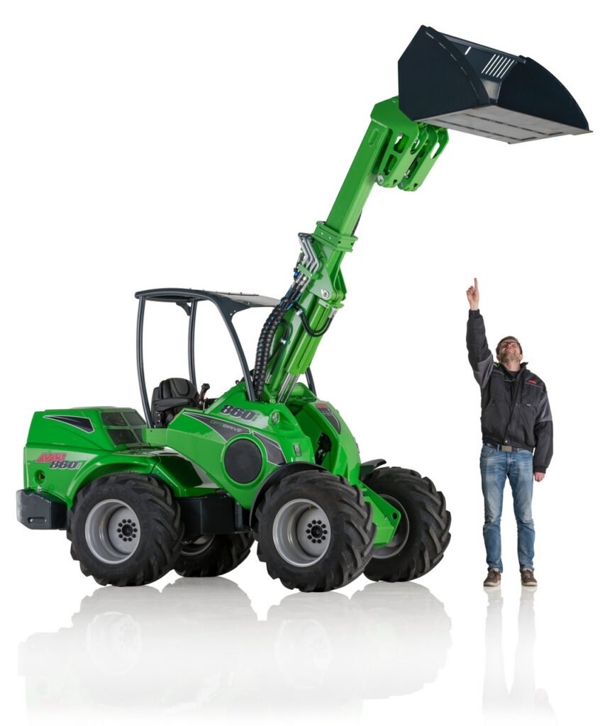 Avant 860i Wheel Loader Mini Loader 1900kg Capacity Durable Articulated Telescopic Boom Kohler EPA Certified Motor Bearing