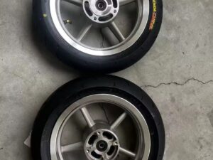 New Black Rubber 195/65R15 Front and Rear Kenda Wheels for Tuttio Motorcycle Replacement