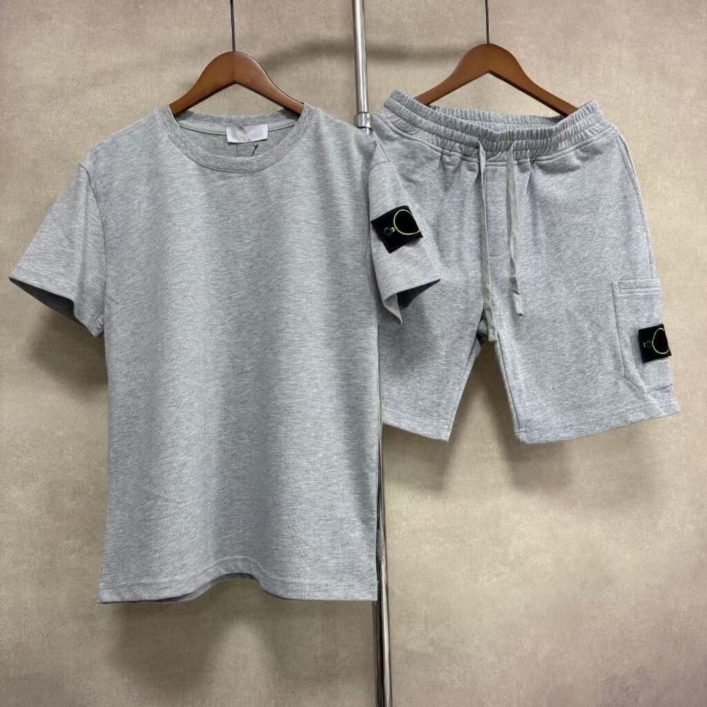 Factory wholesale casual fashionable vintage stone 100% cotton island breathable summer T-shirt set for men
