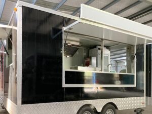 Full Equipped Multifunctional Food Trailer Mobile Food Van Ice Cream Candy Truck Customized Cooking Equipment CE/DOT Certified