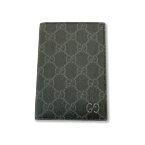 Gucci GG Supreme Passport Cover / Document Holder – Black